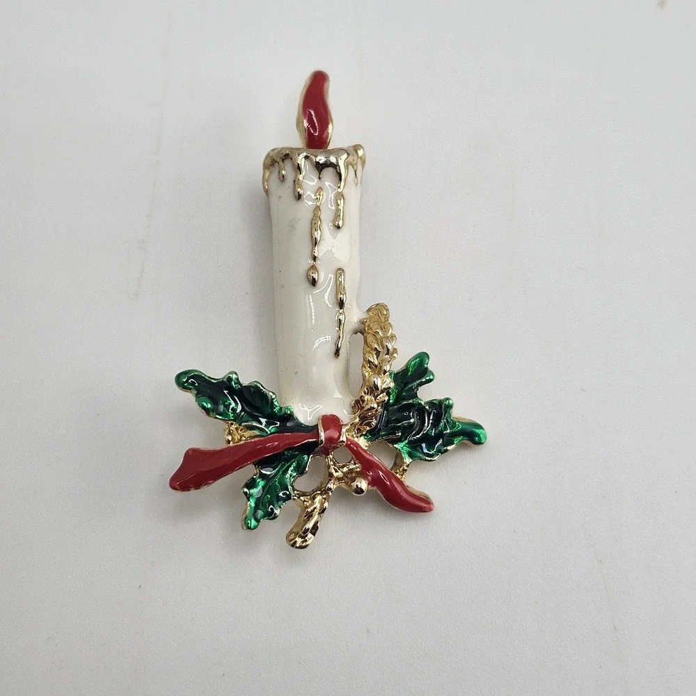 Vintage Christmas Brooch Pin Candle‎ Flame Sparkle Enamel Gold Tone Estate